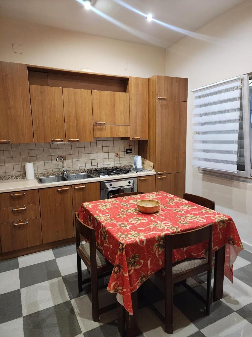 29 Apartment *
